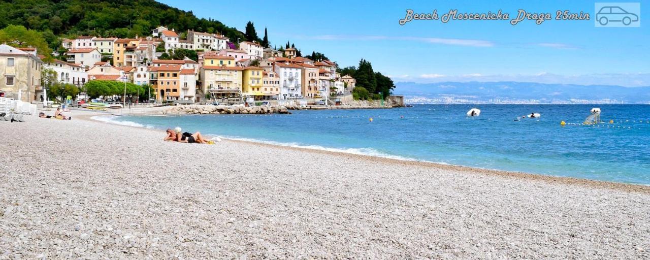 Oasis Apartments Opatija Exterior photo